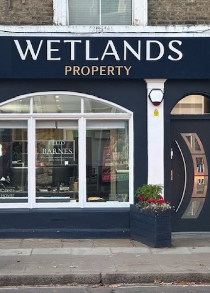 Land FRONT OFFICE 1